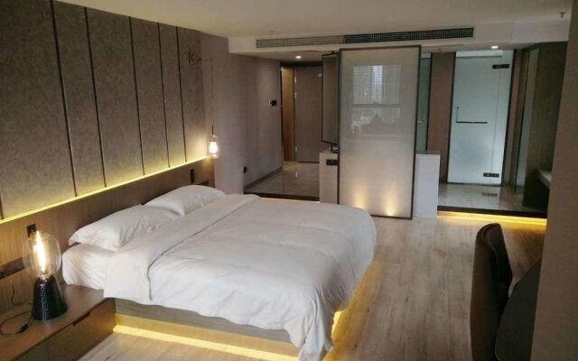 9H Hotel