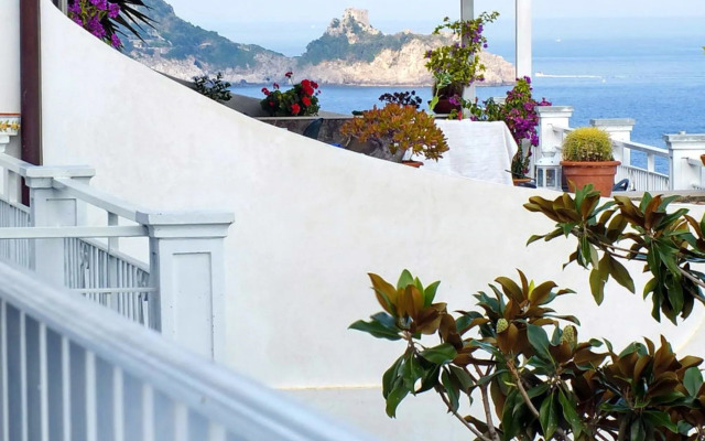 Maresca Hotel Praiano