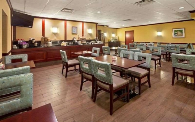 Spark by Hilton Lockport