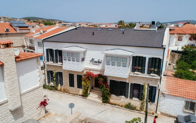 Alachi Hotel
