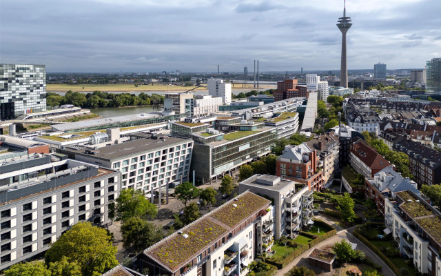 Radisson Blu Media Harbour Hotel, Düsseldorf