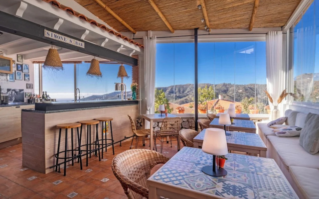 Malaga Hills Boutique & Wellness Hotel