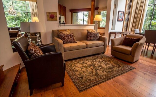 Rainbow Suites by Whistler Retreats
