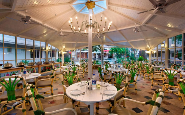Avion Holiday Resort