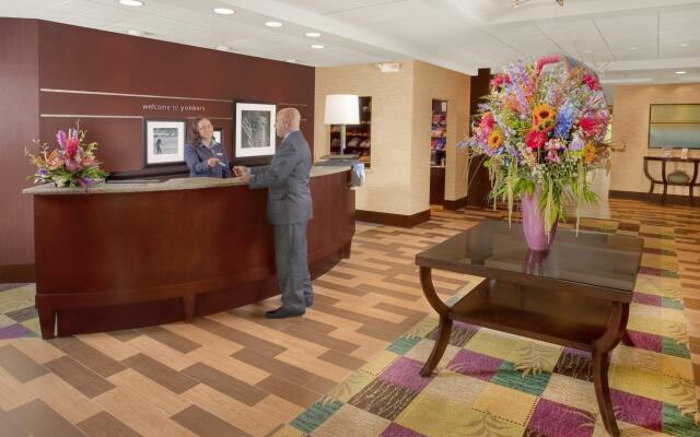 Hampton Inn & Suites Yonkers