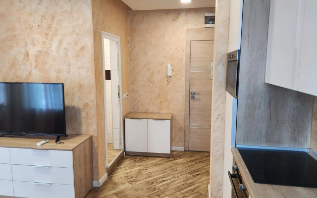 Colonel apartment dream