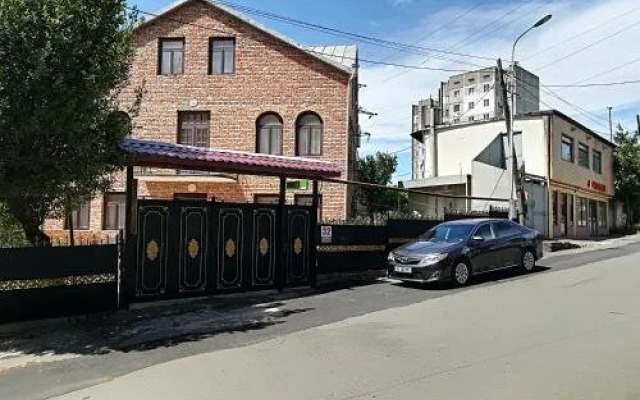 Hotel Lelo