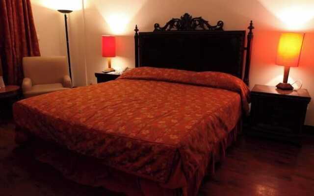 Carlton Hotel Karachi