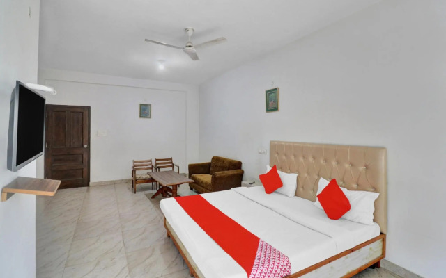 OYO 82102 Rudhra River Huts