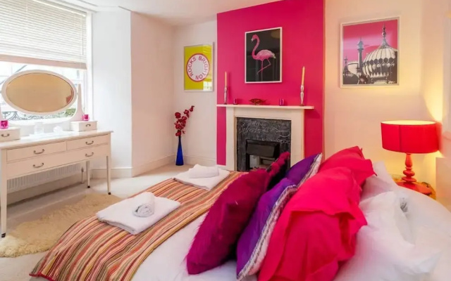 Host Stay Montpelier Colours