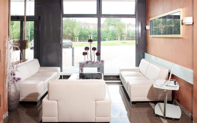 Lifestyle Hotel
