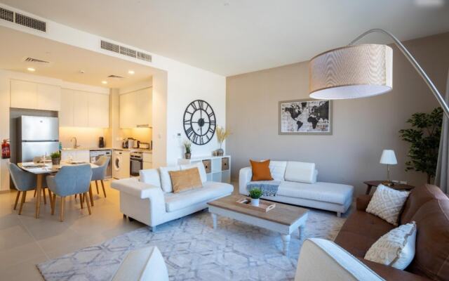 Homely 2BR Apt in Dubai South