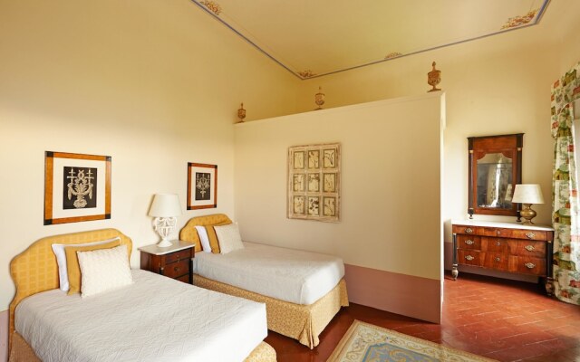 Villa Colline - Seven Bedroom Villa