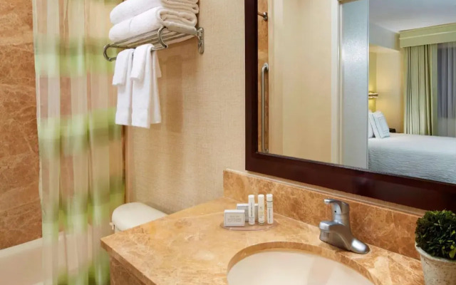 Best Western Hesperia-Victorville Suites