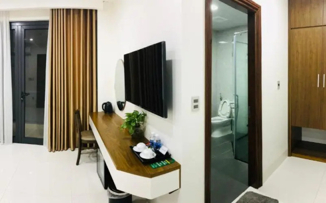 Starway Hotel