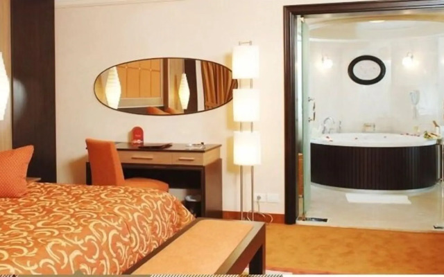 Regency Palace Hotel