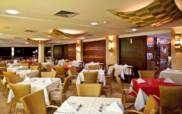 Pontalmar Praia Hotel