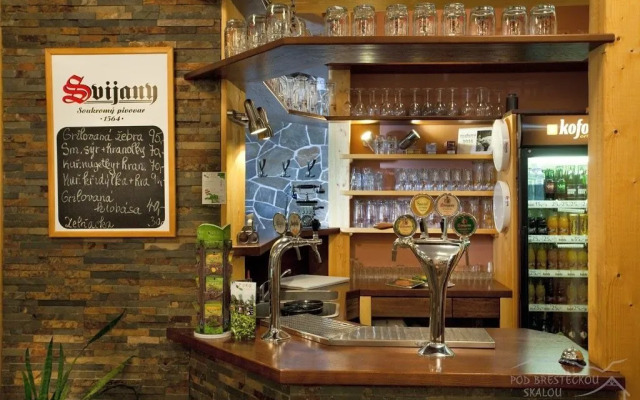 Pod Bresteckou skalou