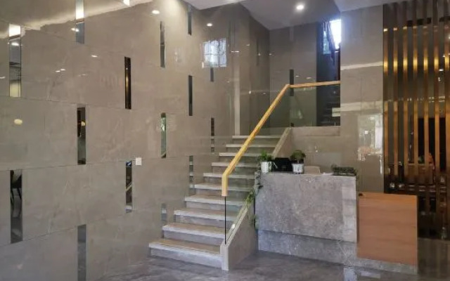 Pingtang Skypark Hotel