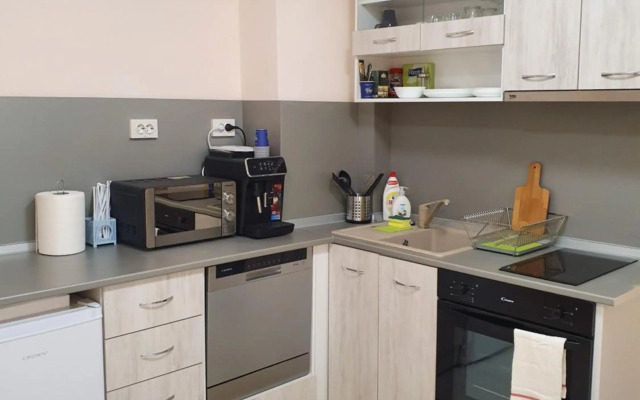 Malavi top center deluxe studio Ruse! Comfort&clean!