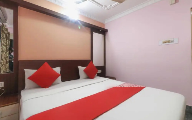 OYO 49639 Nirmala Residency