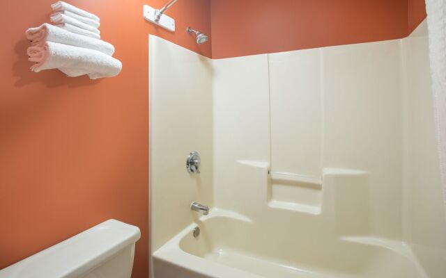 Baymont by Wyndham Commerce GA Near Tanger Outlets Mall