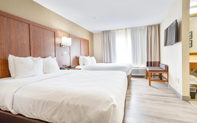 Comfort Inn & Suites Montgomery East Carmichael Rd