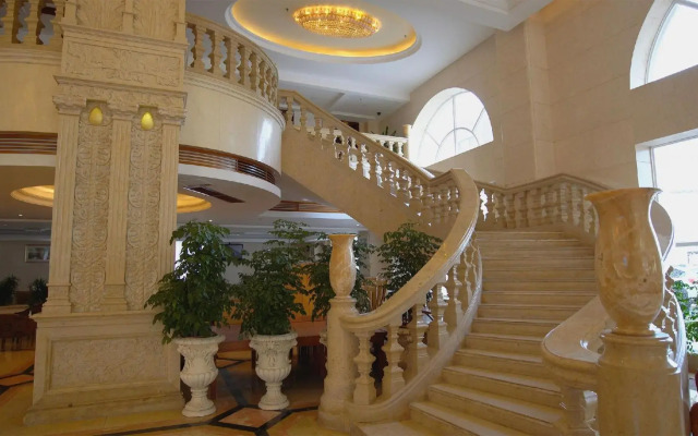 Yangjiang Changjiang International Hotel