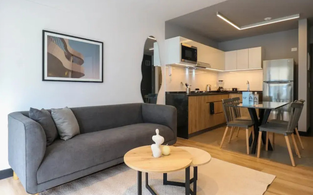 w Dazzling 1BR w Perfect Balcony in San Isidro