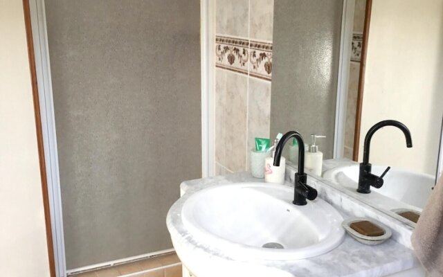 House With 2 Bedrooms in Gonfaron, With Enclosed Garden and Wifi - 30 km From the Beach