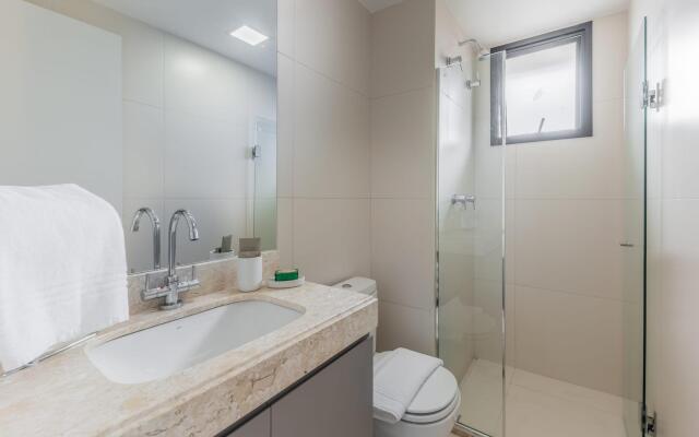 Apartamento completo com sacada - Vila Olímpia