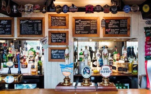 Hare & Hounds Newbury