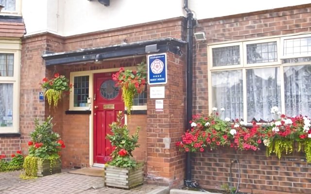 Acorn Guest House in Hull