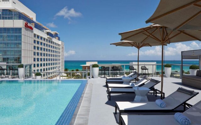 AC Hotel by Marriott Miami Beach