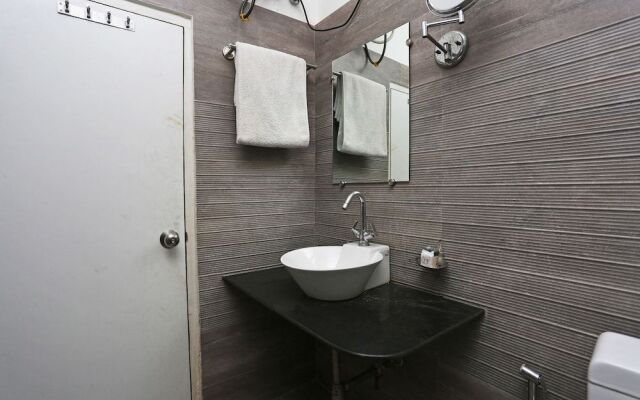 Oyo 22315 Hotel Rajdoot Gaurav