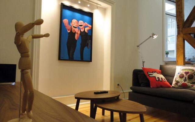 Lisbon Center Modern Art Apartment