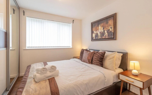 2BR Luxurious Apartment in the Centre of Edgbaston
