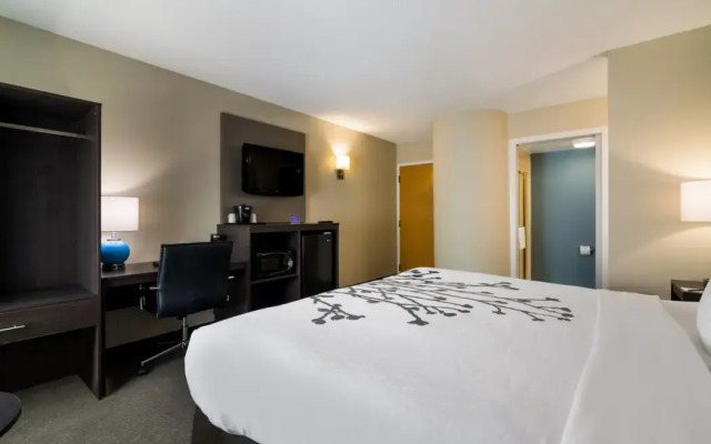 Garner Londonderry Manchester by IHG