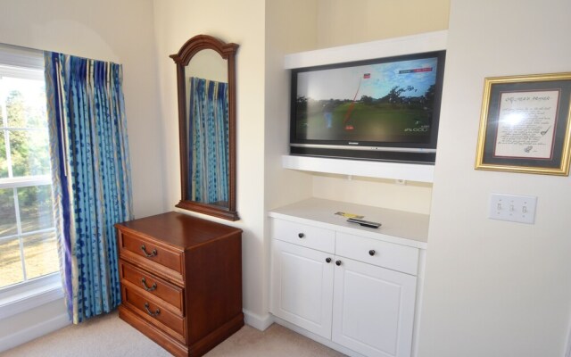 Cypress Bend Apartment 822