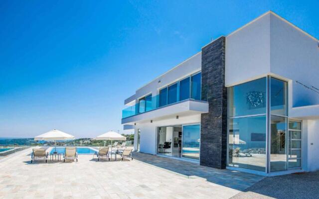 Villa Pallas KO1