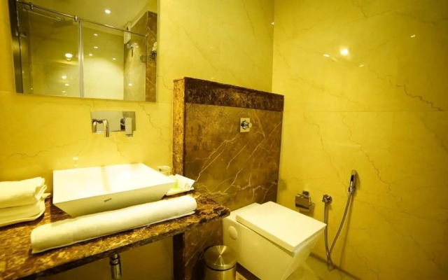 Love Kush Hotel