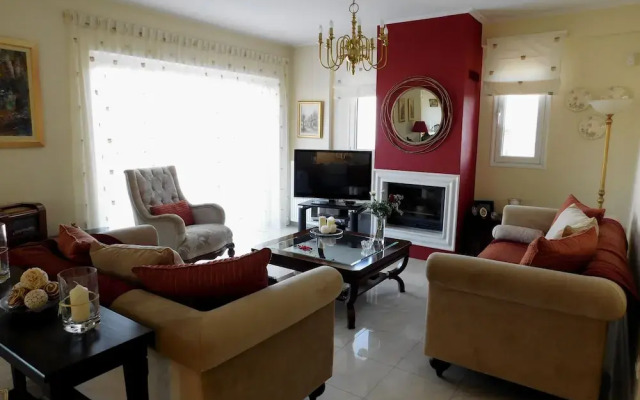 Helen's Villa