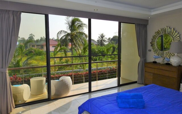 The Summer Villa