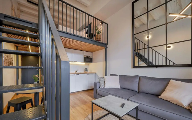 Queen Barbora Central Lofts