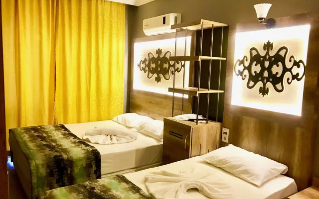 Linda Star Palace Hotel