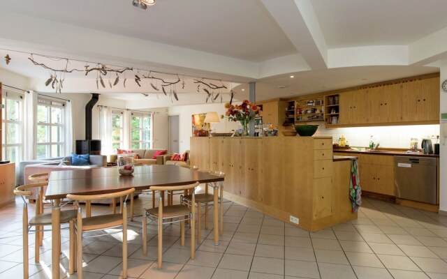 Luxurious Holiday Home in Ouddorp Near Beach