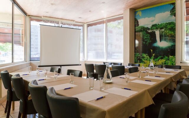 Hotel The Originals Grenoble Gambetta (ex Inter-Hotel)