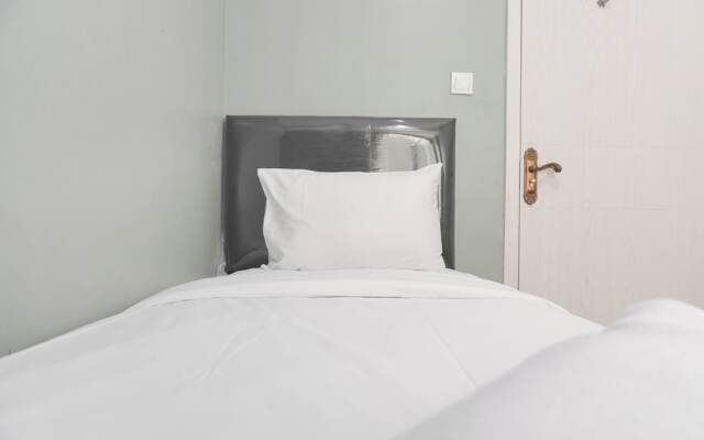 Restful And Modern 3Br At Daan Mogot City Apartment