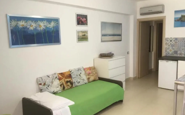 Taormina Stationhouse