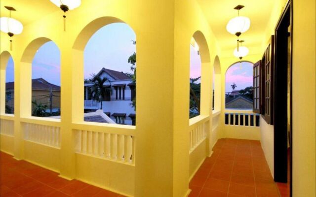 Hop Y Homestay
